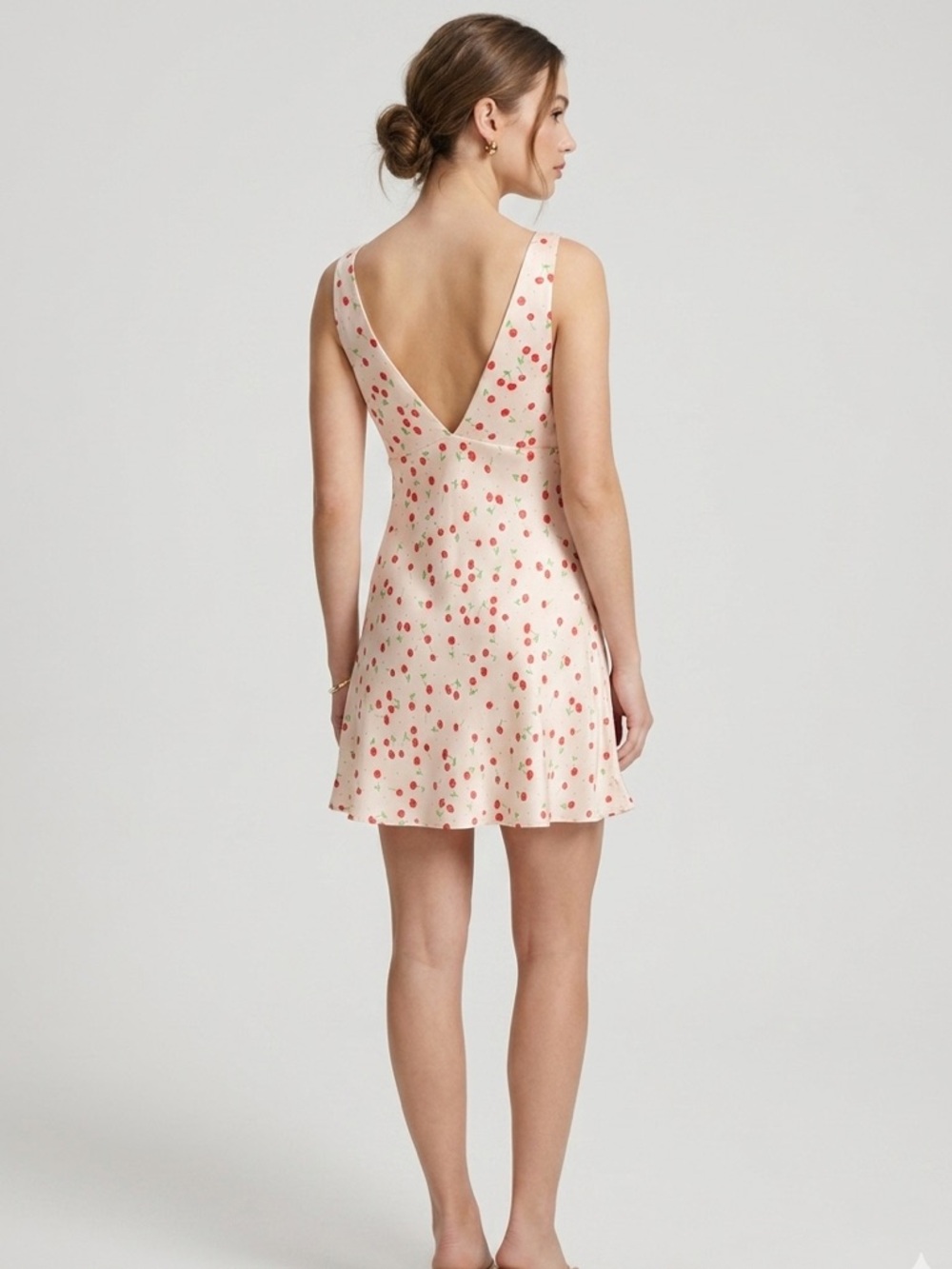 Zara Cherry Print Satin V-Neck Mini Dress USED SIZE XS - Picture 2 of 10